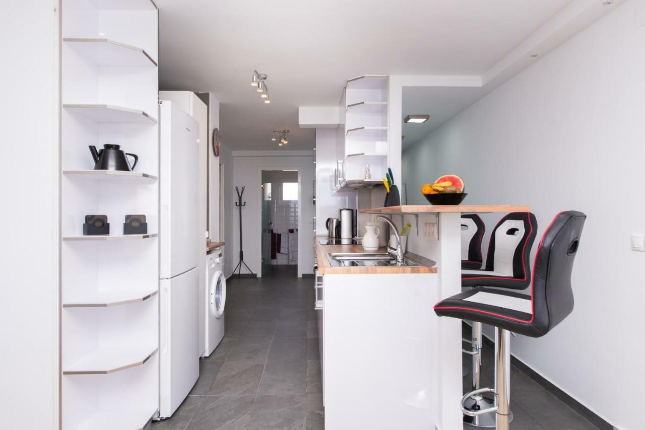 Two-Bedroom Apartment Diosa Tanit อาลิกันเต ภายนอก รูปภาพ